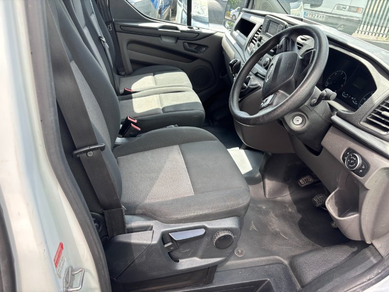 FORD TRANSIT CUSTOM 2.0 300 ECOBLUE LEADER PANEL VAN 5DR DIESEL MANUAL L1 H2 EURO...